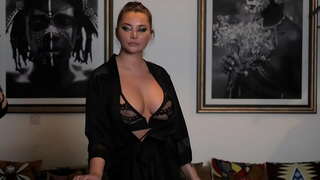 ���ປັນພັດລົມຂອງຂ້າພະເຈົ້າໃນເອີຣົບ,...(ສະບັບສັ້ນ)