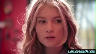 (Arya Fae & Raven Hart) Tesão Lez Obter Punir Com Brinquedos Pela Média Lesbo Clip-03 (Arya Fae & Raven Hart) Tesão Lez Obter Punir Com Brinquedos Pela Média Lesbo Clip-03